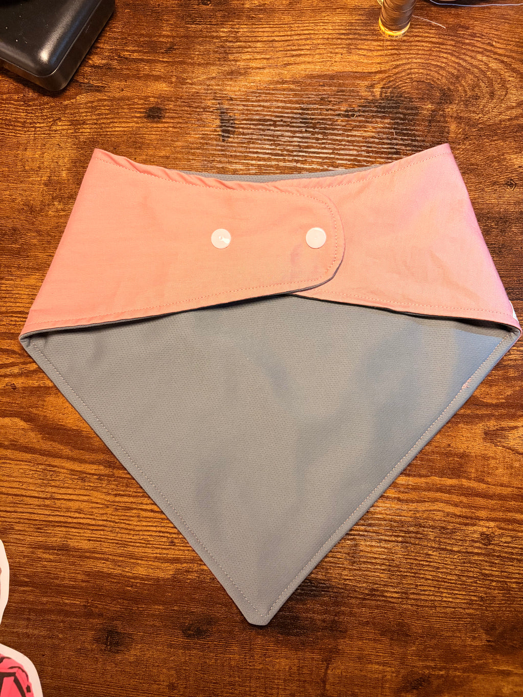 Bavoir adapté | Geek Mode| Pinky