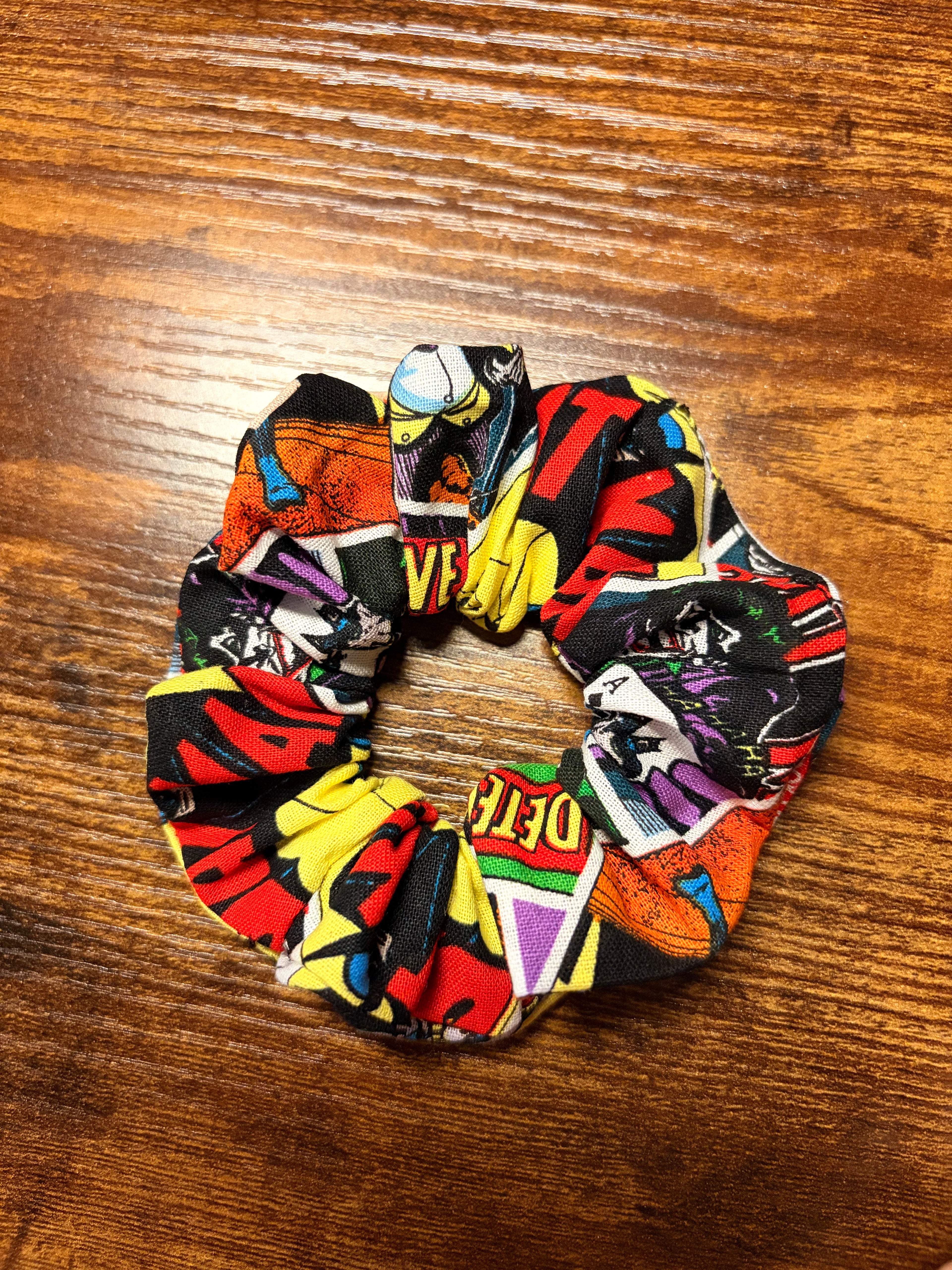 Handmade Scrunchie in Quebec | Customizable | Les Petits Geeks