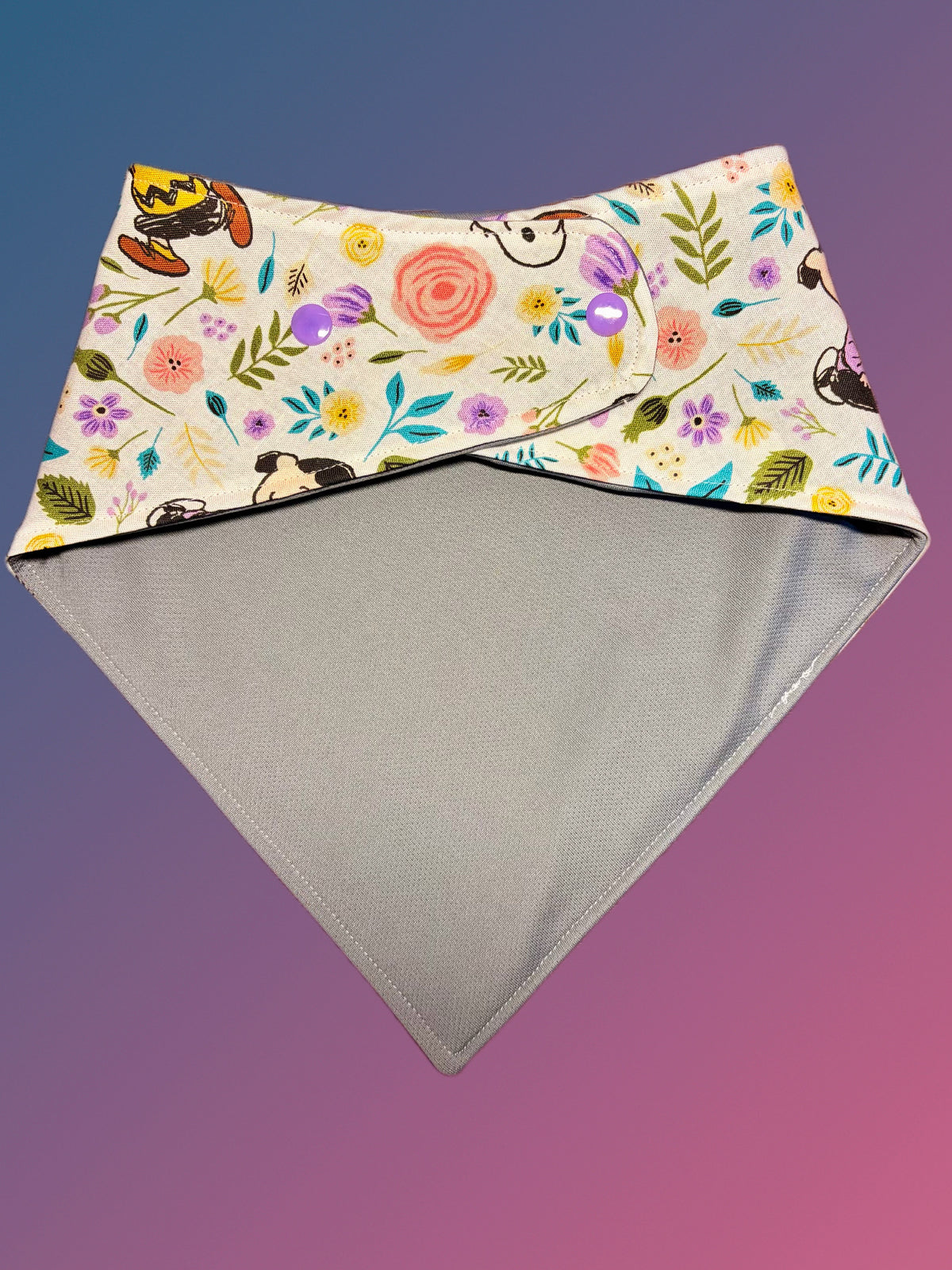 Bavoir adapté | Snoopy Fleuri | Prêt à partir